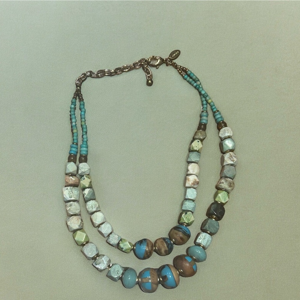 Chico’s blue bead double necklace